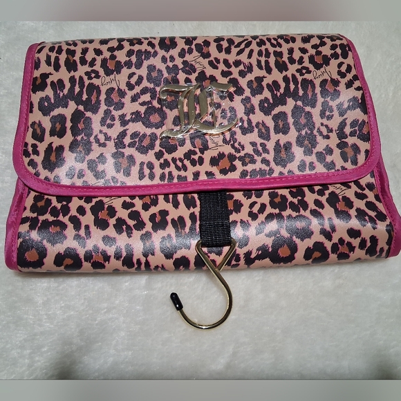 Juice Couture Leopard Print Cosmetic Bag with Pink Trim - Picture 1 of 7